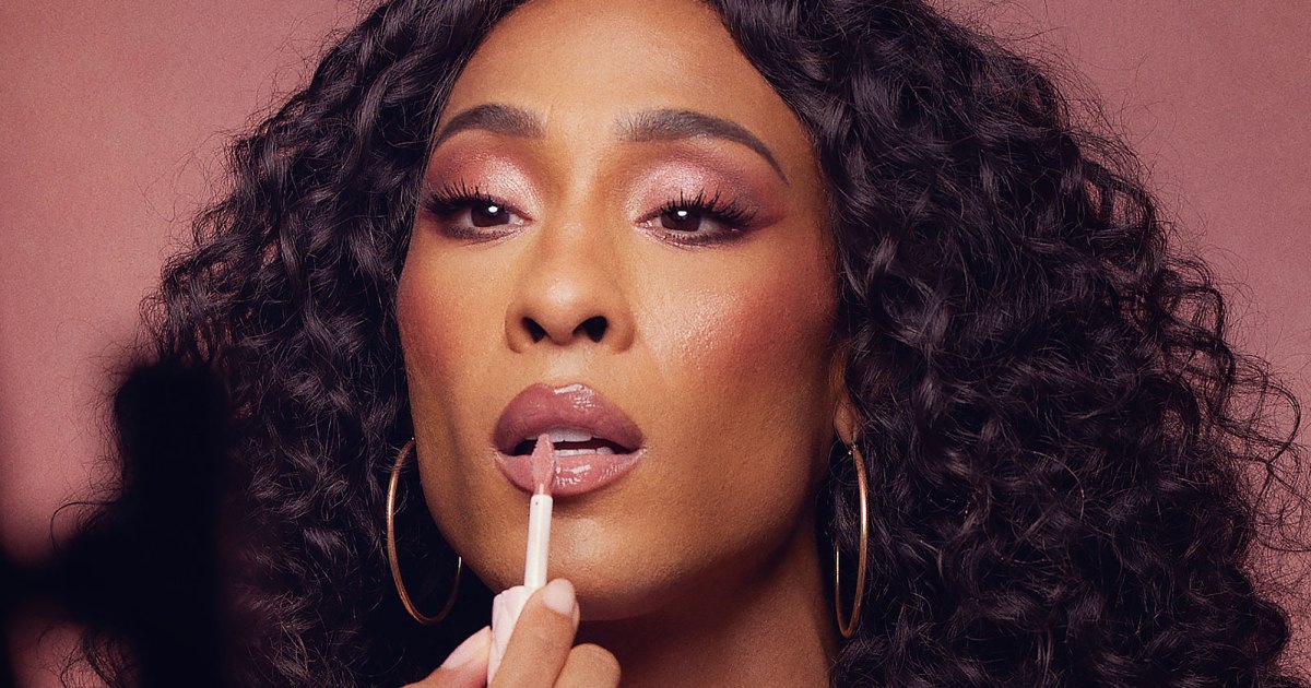 Michaela Jae Rodriguez talks about breaking the mold of beauty Danred